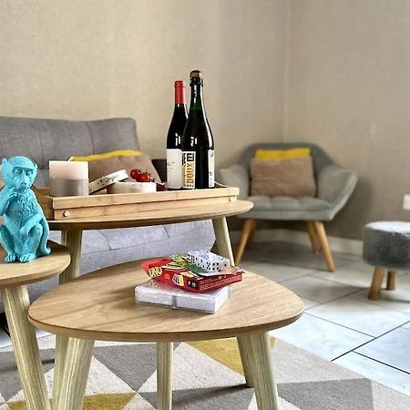 Logis Du Parc By Melrose Apartment Bayeux Bagian luar foto