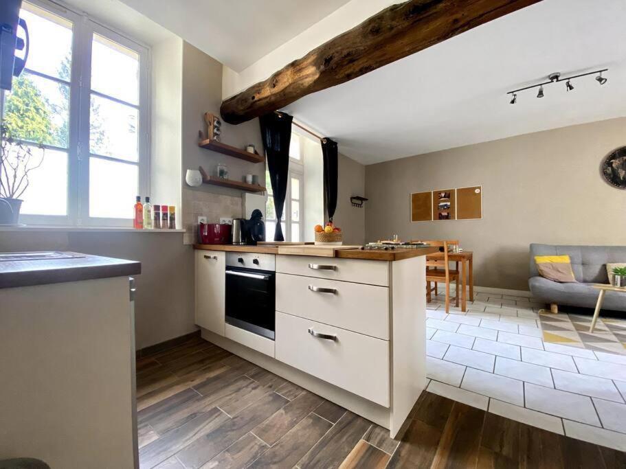 Logis Du Parc By Melrose Apartment Bayeux Bagian luar foto